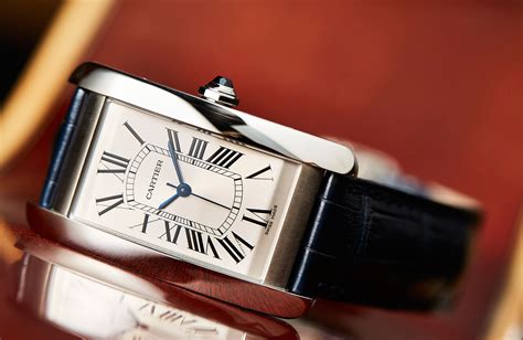 cartier tank américaine in steel.